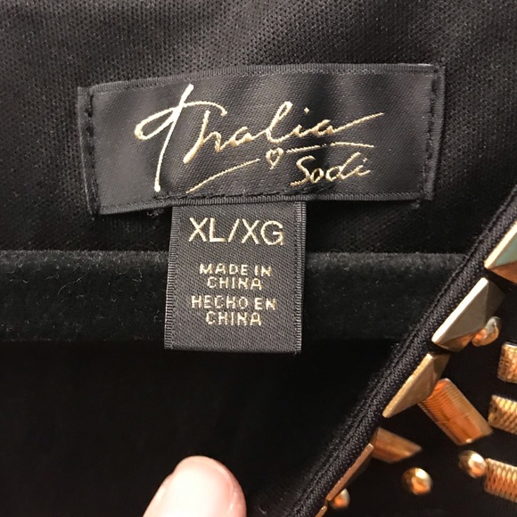 Dress - Picture 2 of 3